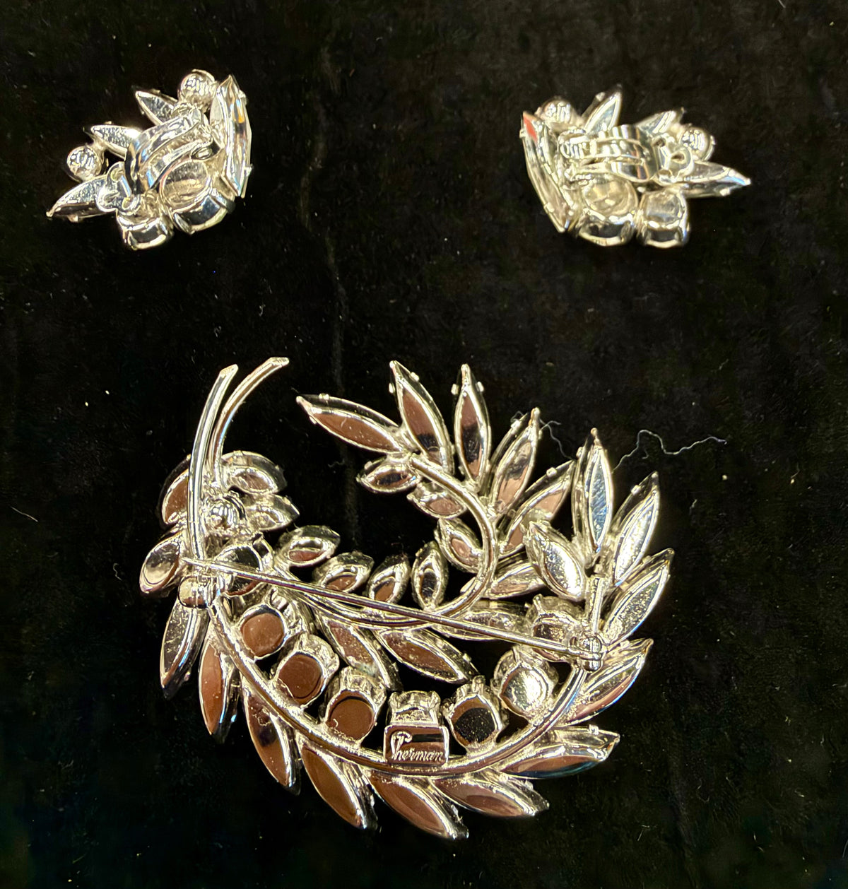 Vintage Signed Sherman Clear Crystal Rhinestone Wreath Brooch & Earrings Set