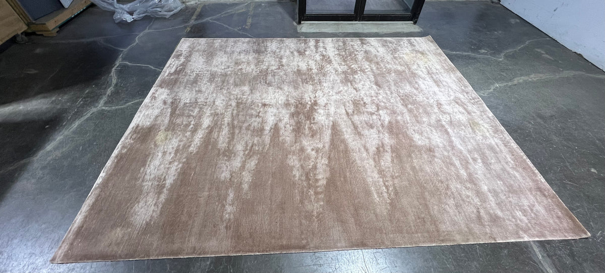 9'x12' Brown Carpet - 108sq Feet