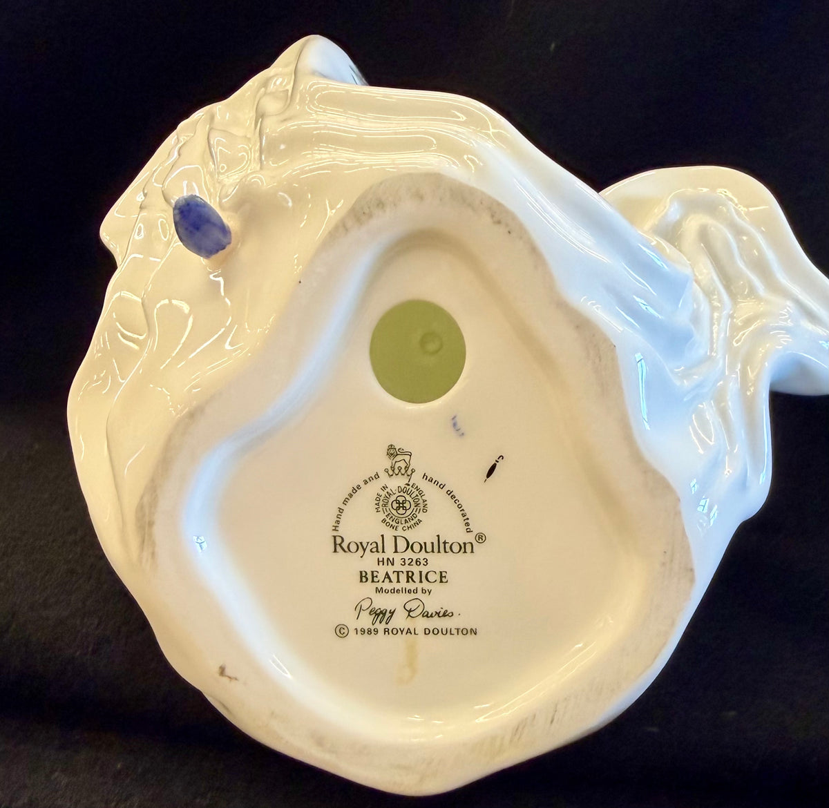 Elegant Royal Doulton Fine Bone China Figurine — "Beatrice" (HN 3263)