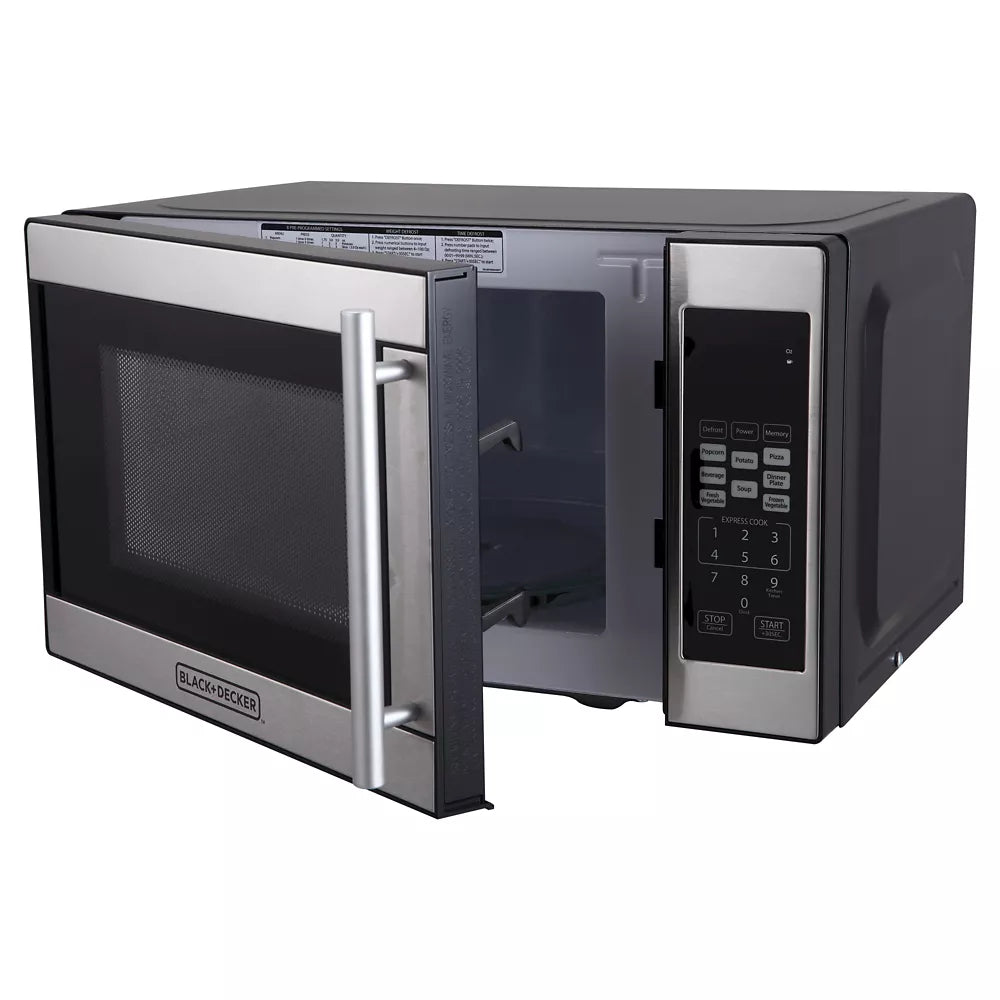700-watt Countertop Microwave Oven