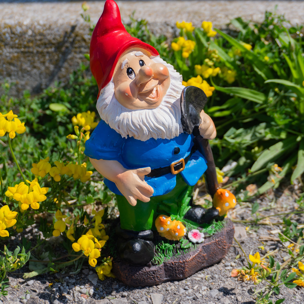 Garden Gnome with Shovel - 8"