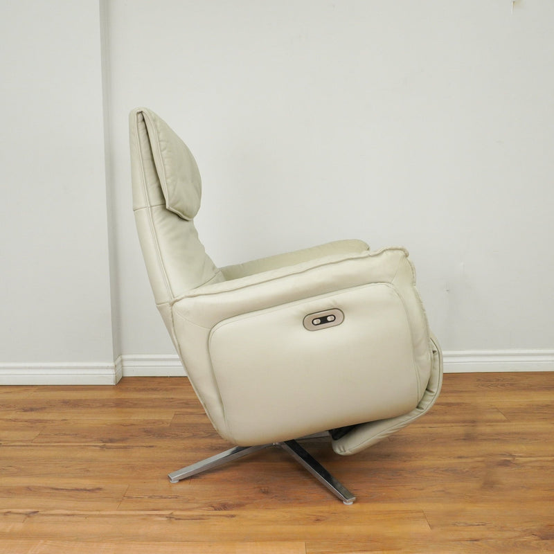 Okin Leather Recliner in Vanilla w/ Motor