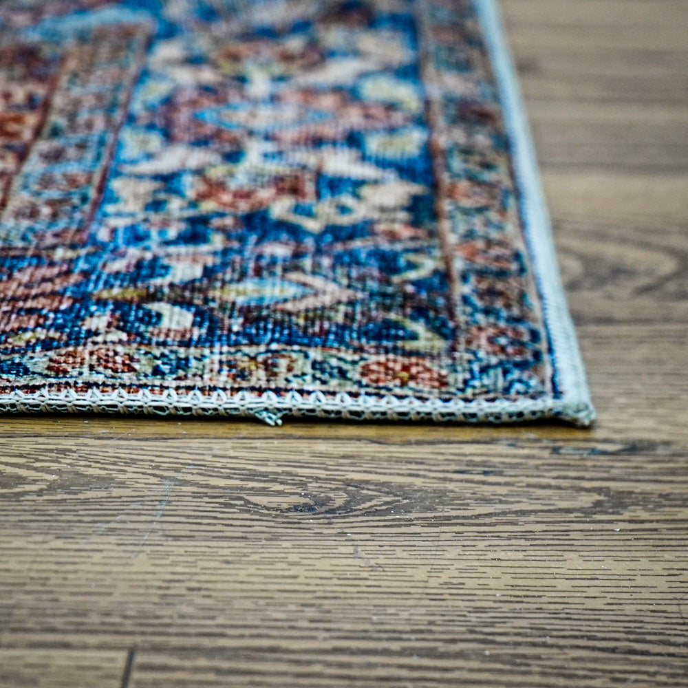 3.8 x 2.3 ft Oriental-Style Rug