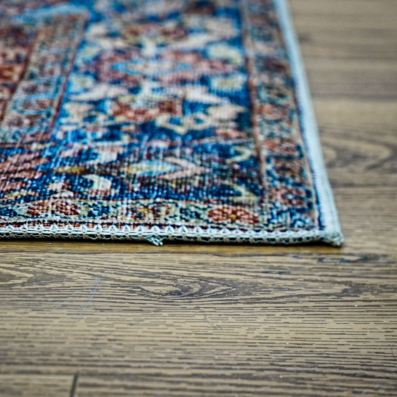3.8 x 2.3 ft Oriental-Style Rug