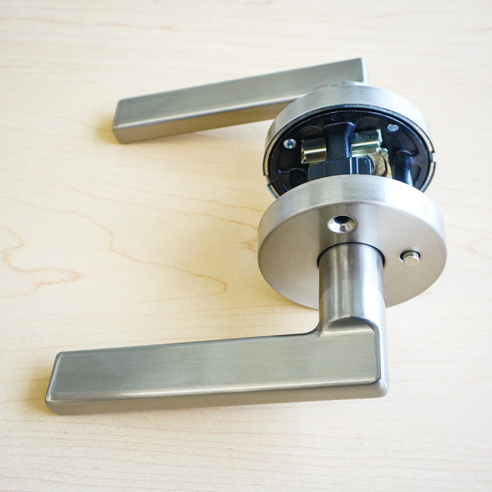Weiser Halifax Round Privacy Lever in Satin Nickel – 9GLA3310-076