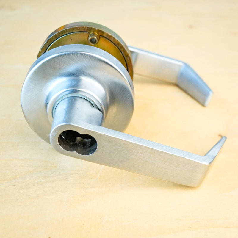 Marks 195RF/26D-F21 Storeroom Lever Lock – Medeco LFIC Prep, Satin Chrome, Grade 1