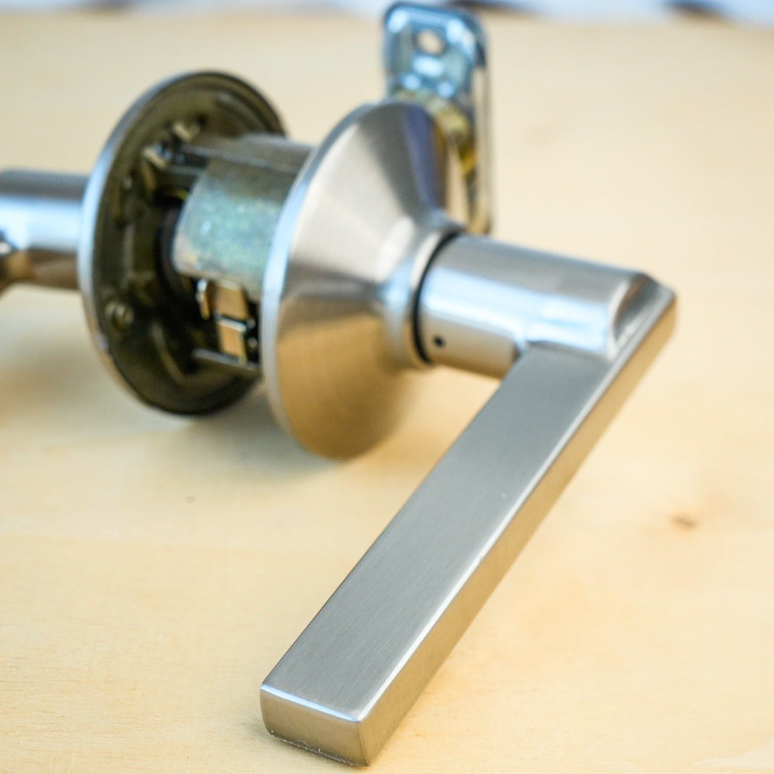 Schlage F10 LAT 619 Satin Nickel Latitude Lever Hall