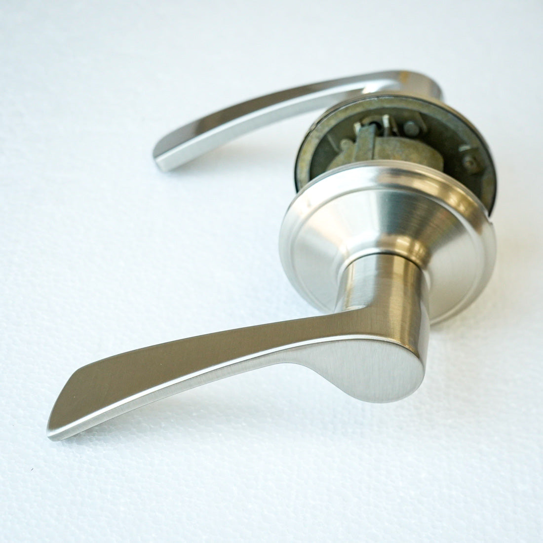 Schlage F10 MER 619 Passage Lever – Merano Style, Satin Nickel