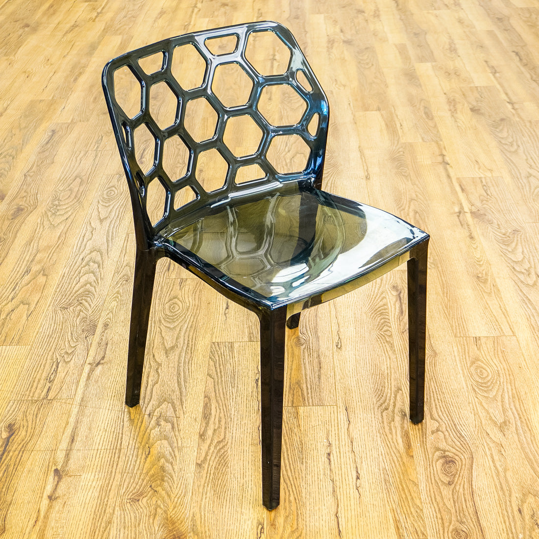 19-Inch Wide HexaForm Black Accent Chair
