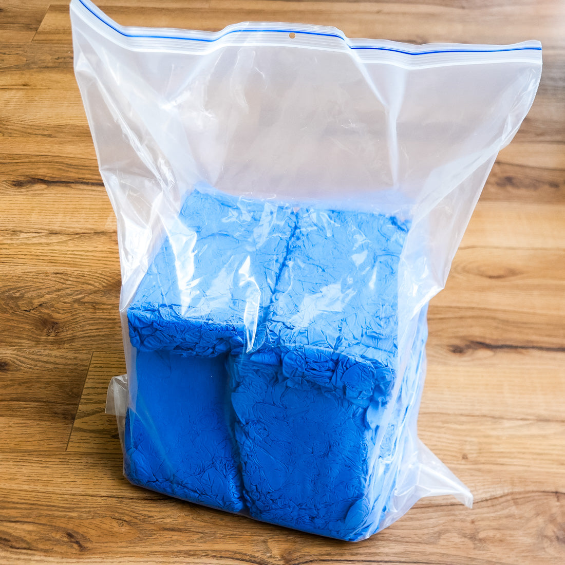 RONCO NE1 Ultra Blue Nitrile Exam Glove Bulk Pack of 1000, Extra Large, 721XL