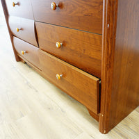51x19x30-Inch 8‑Drawer Wood Dresser with 28x6x42-Inch Mirror