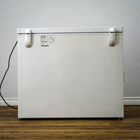 37x22x33 Inch Frigidaire Chest Freezer – Model FFFC07M4NW