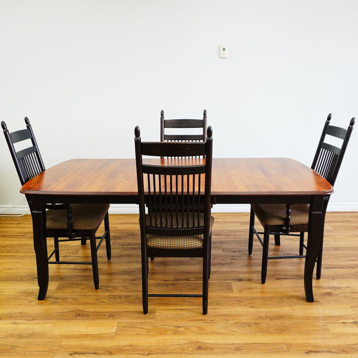 60-80-Inch Dining Table in Dark Wood with Leaf and 4 High-back Chairs