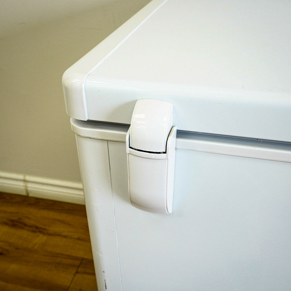 49x25x33-Inch Danby Freestanding Chest Freezer with Basket