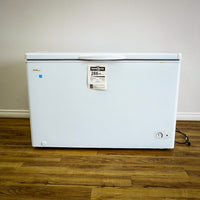 49x25x33-Inch Danby Freestanding Chest Freezer with Basket