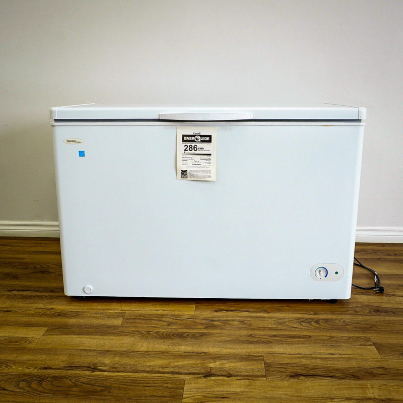 49x25x33-Inch Danby Freestanding Chest Freezer with Basket