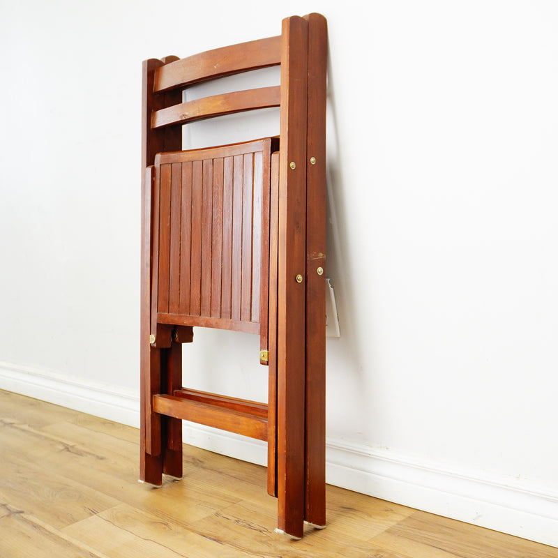 Set of 2 Wooden Slatted Folding Chair – 1.75-Inch Collapsed Depth