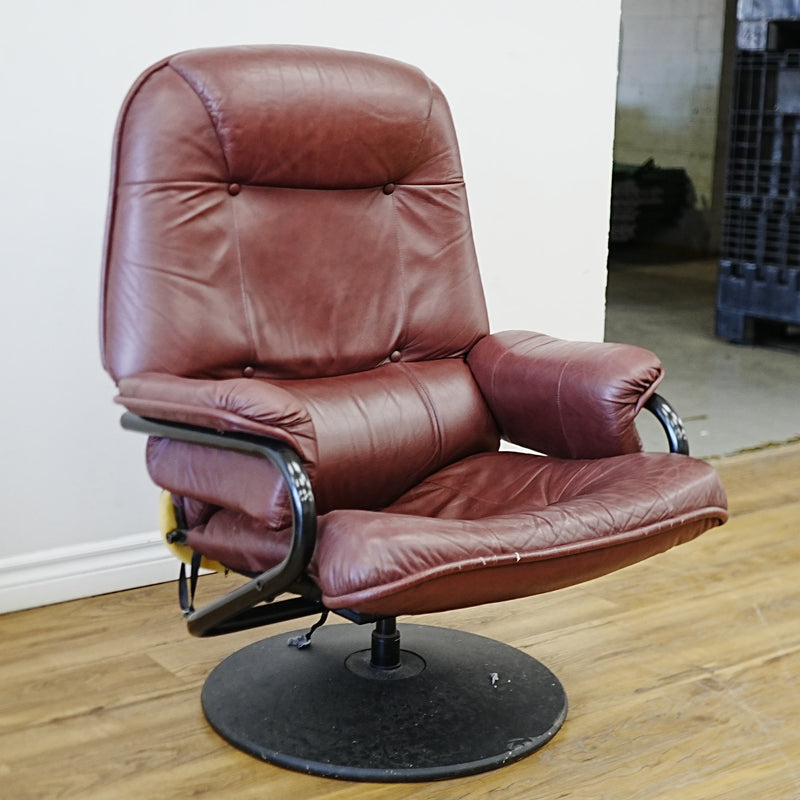 Swivel Recliner Chair in Maroon Leather – 27x24x39-Inch