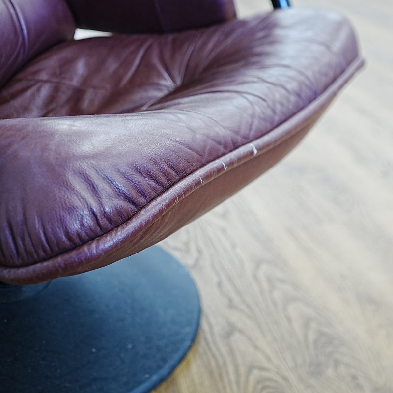Swivel Recliner Chair in Maroon Leather – 27x24x39-Inch