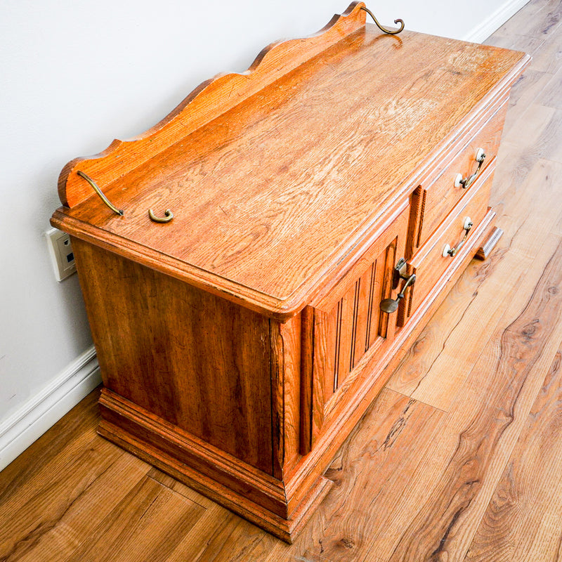 45-Inch W Hardwood Storage Chest with Organizer