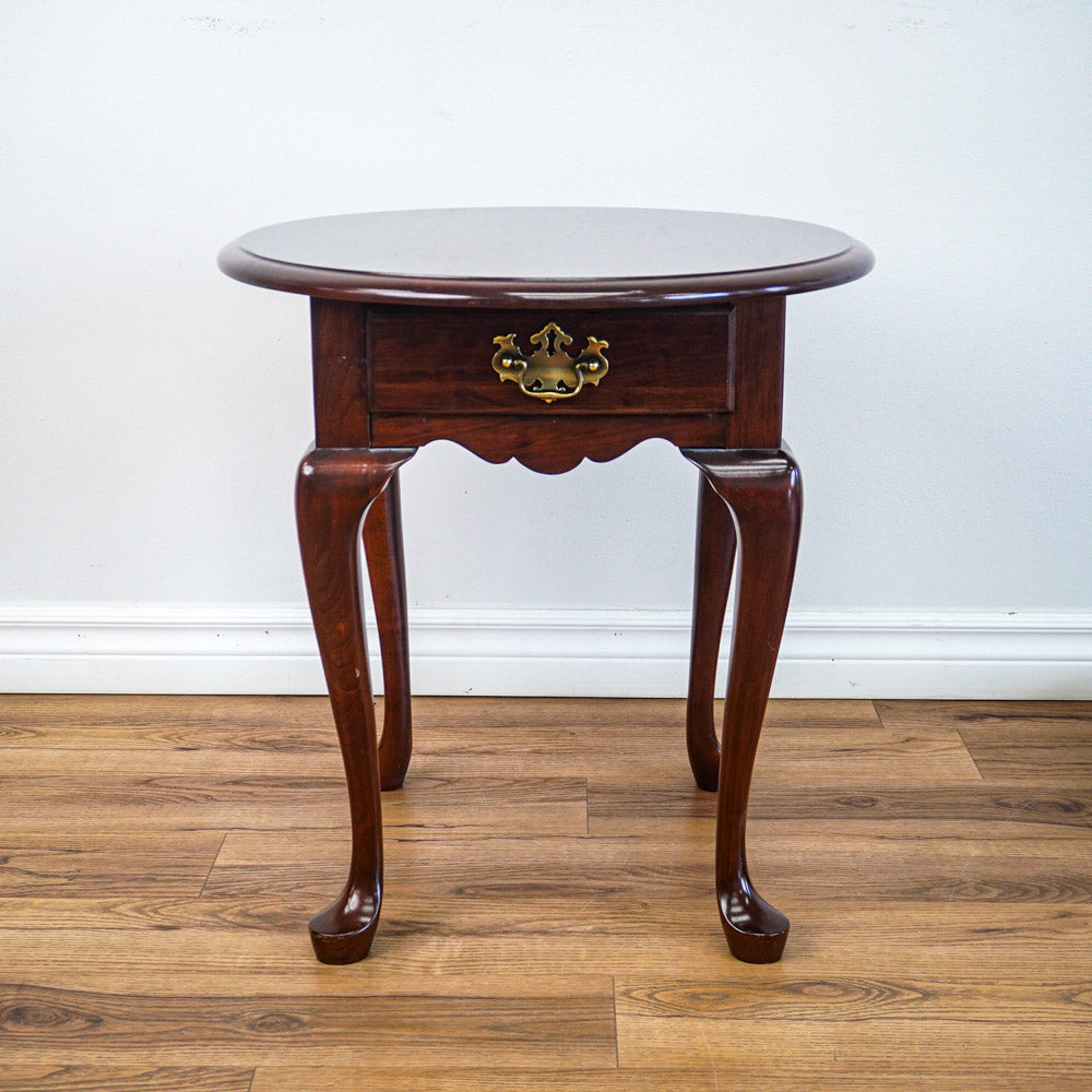 25-Inch Pennsylvania House Furniture Side Table