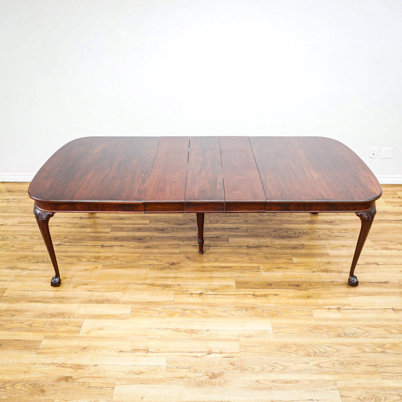 96-Inch Queen Anne Dining Table With 3 Leaves And 8 Chairs