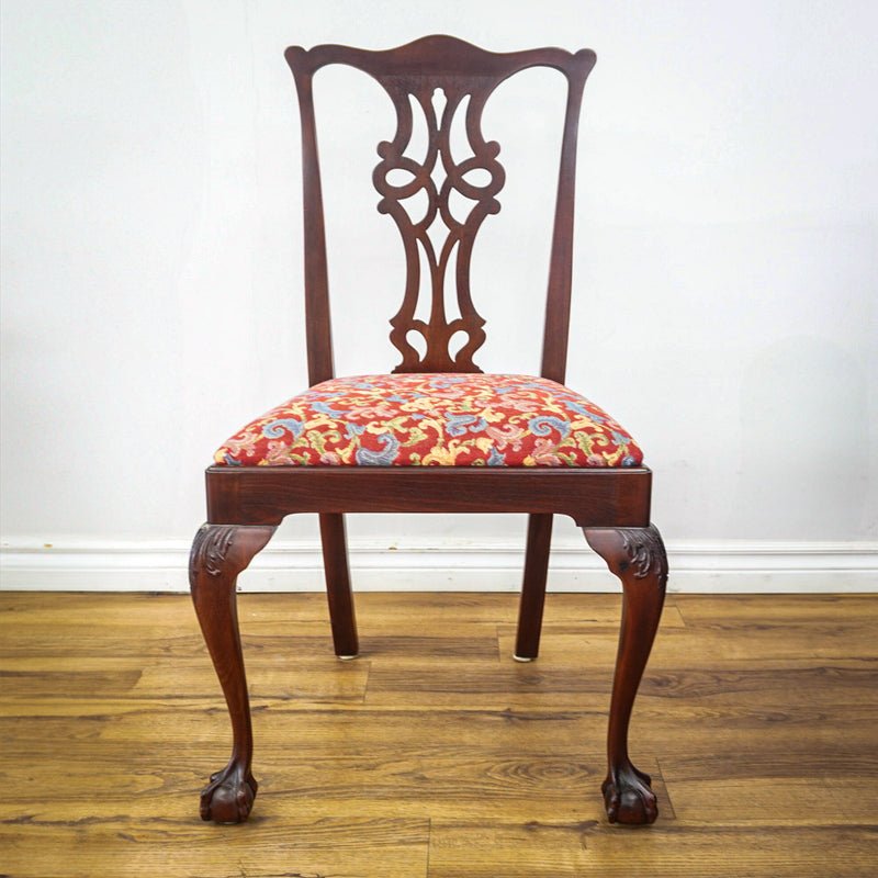 96-Inch Queen Anne Dining Table With 3 Leaves And 8 Chairs