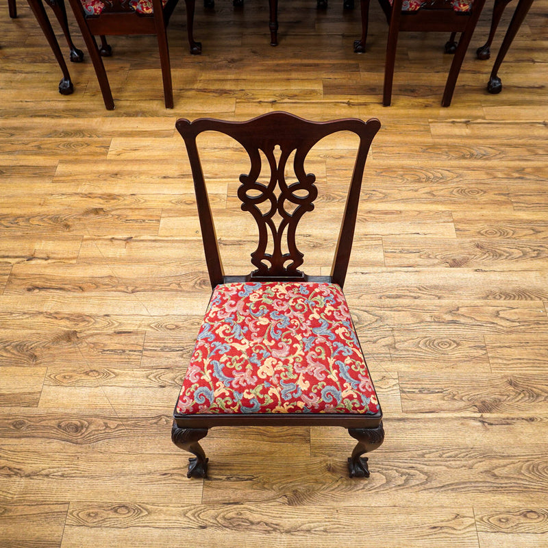 96-Inch Queen Anne Dining Table With 3 Leaves And 8 Chairs