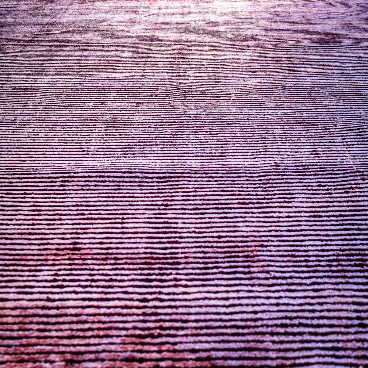 Hand Woven Wool Area Rug in Earthy Burgundy/Pink, 60 x 90-Inches