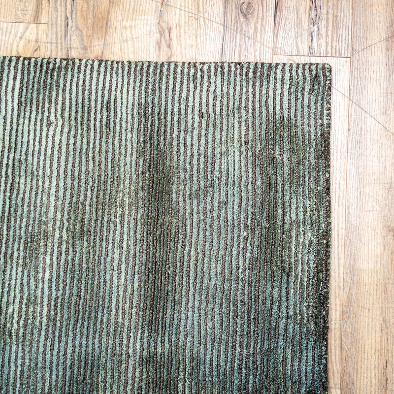 Hand Woven Wool Area Rug in Earthy Green/Olive, 60 x 90-Inches