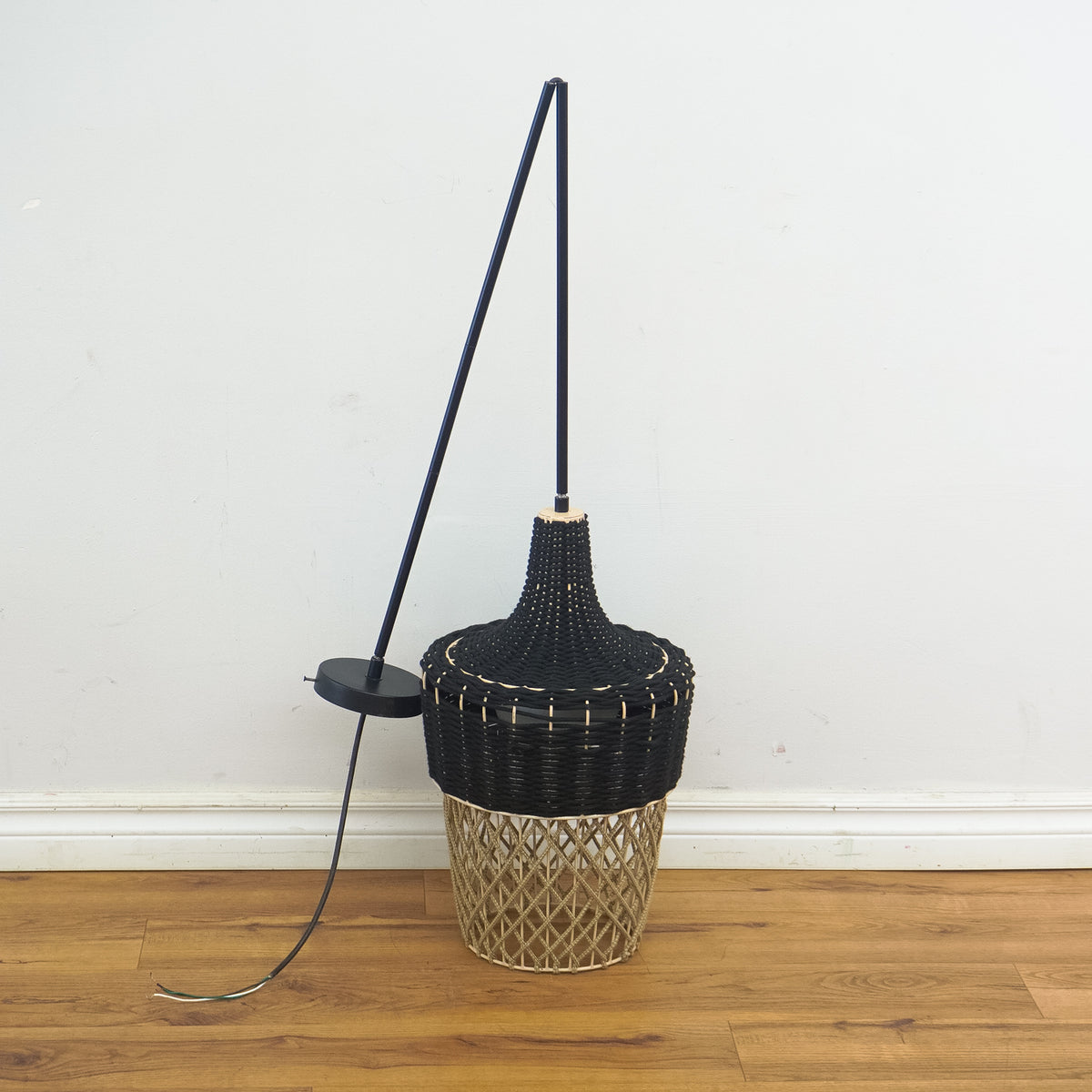 Hannah Outdoor Pendant Light – Black Top, Beige Bottom