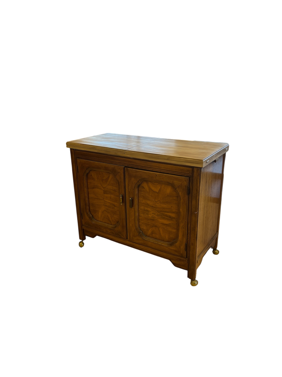 Bar Server On Wheels