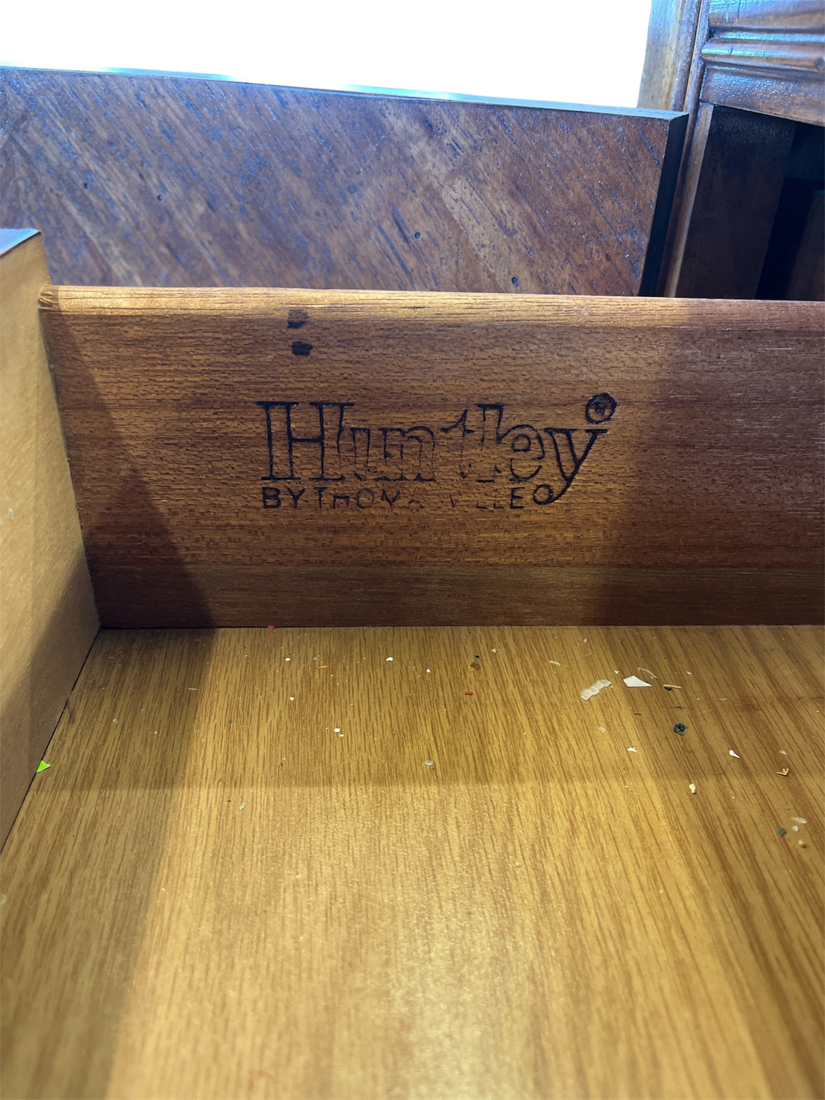 Bar Server On Wheels