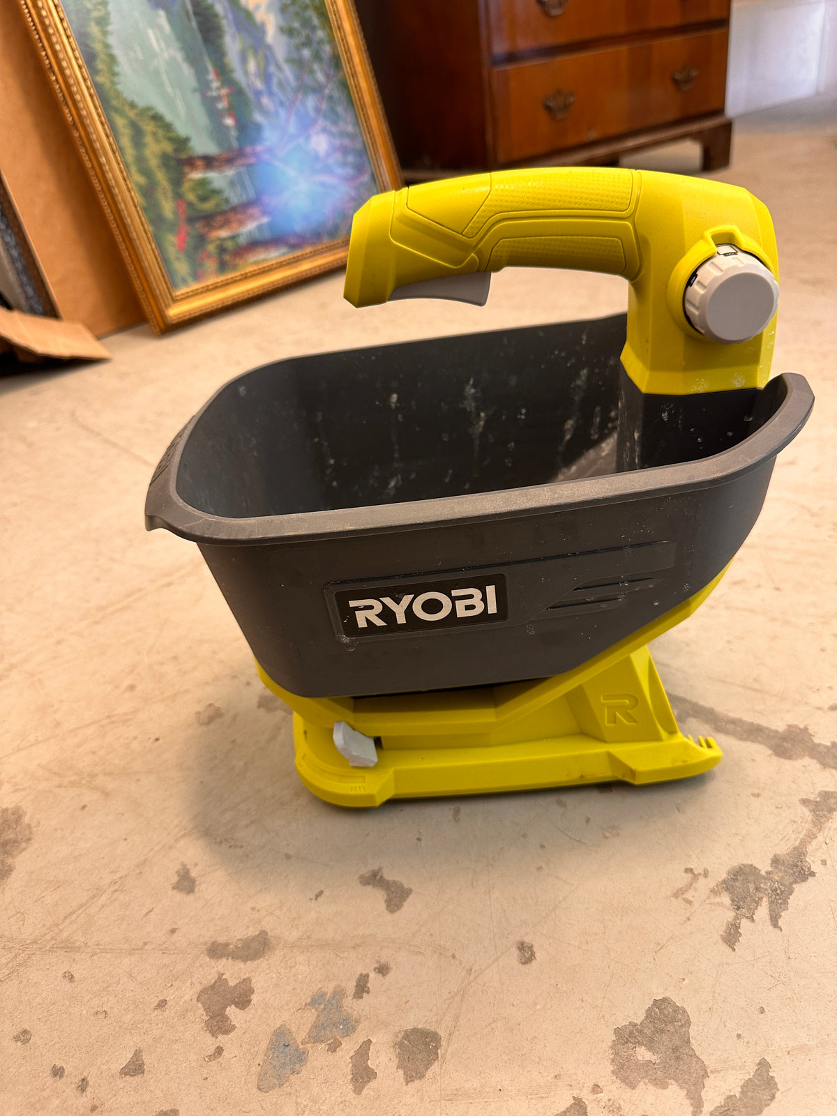 Ryobi salt spreader