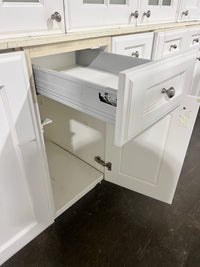 White Shaker Grande - Kitchen Set