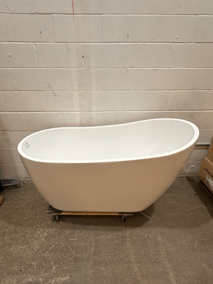 Streamline Bathtub 55-inch Soaker