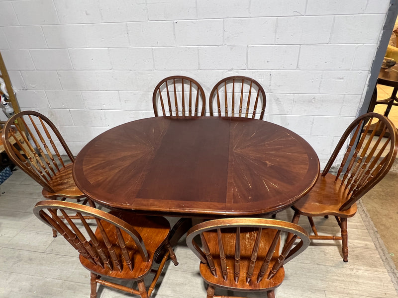 Dining Table with set of 6 chairs