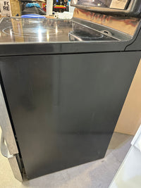 Black and stainless steel Electric Stove
