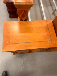 Wooden end table ( 3 drawer)