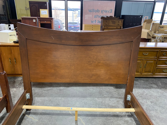 Ethan and Allen  Wooden Queen Bedframe