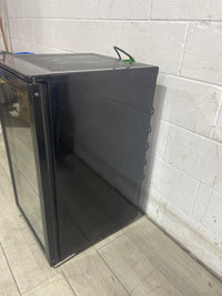 19"W mini fridge