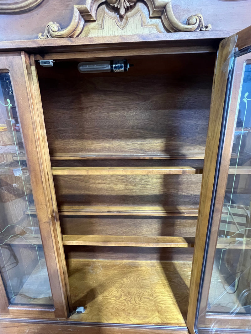 Buffet Glass Cabinet - 1 glass door - 2 Wood Doors