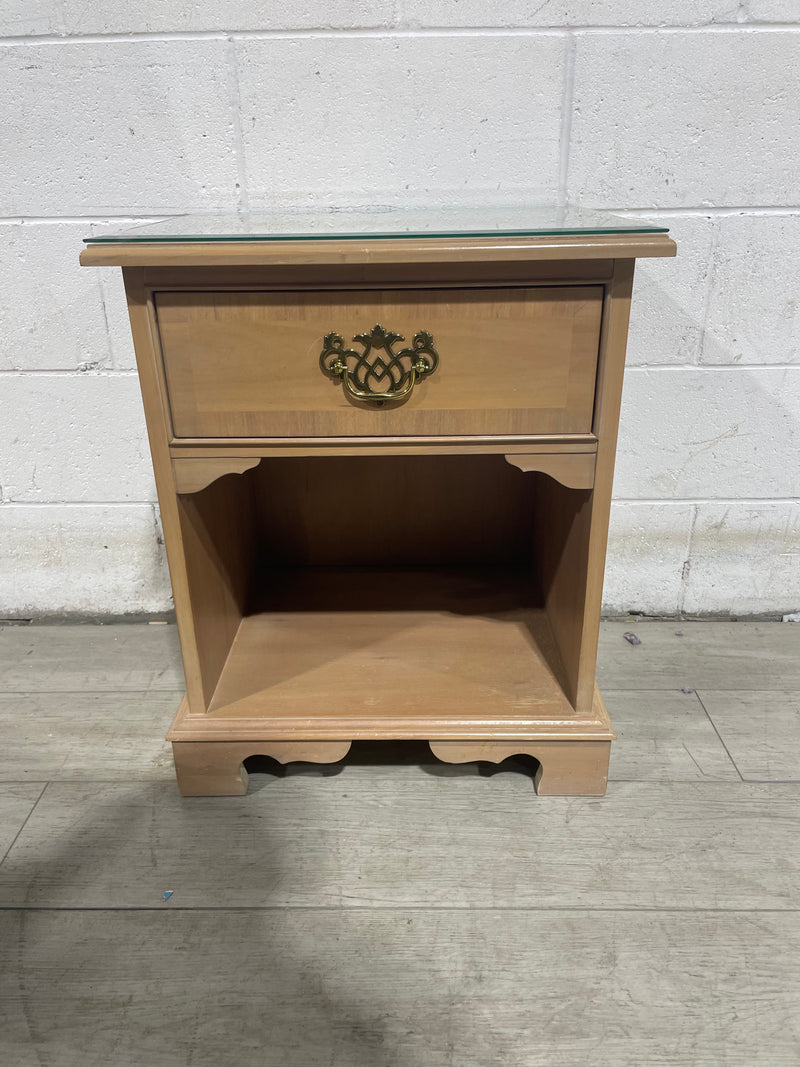 20"W nightstand with glass top