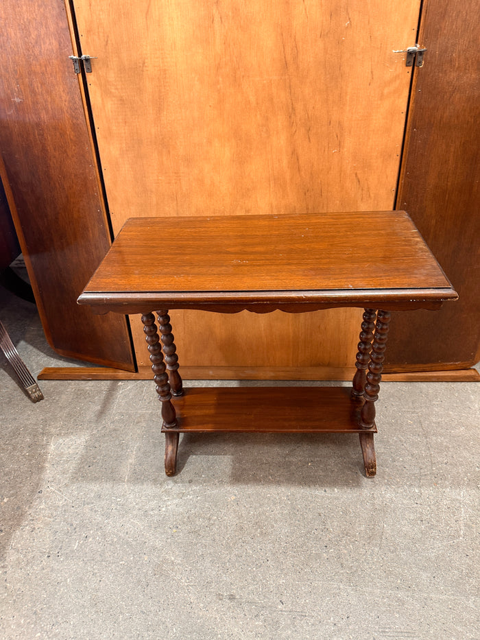 Solid wood rectangle end table