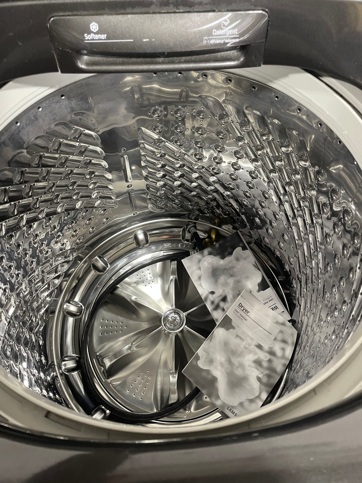 26.5"W Samsung Washing Machine