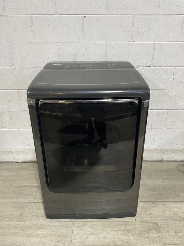 25.5"W Samsung Dryer