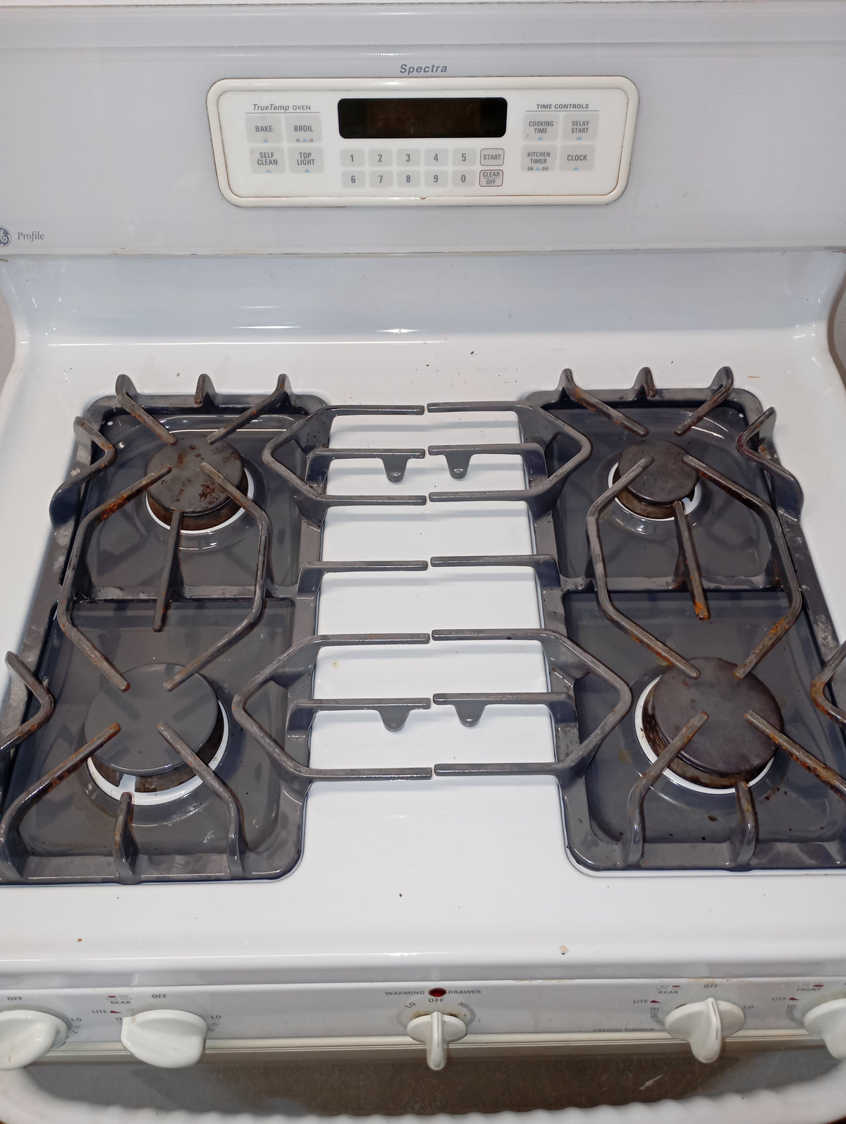 28" GE Gas Stove