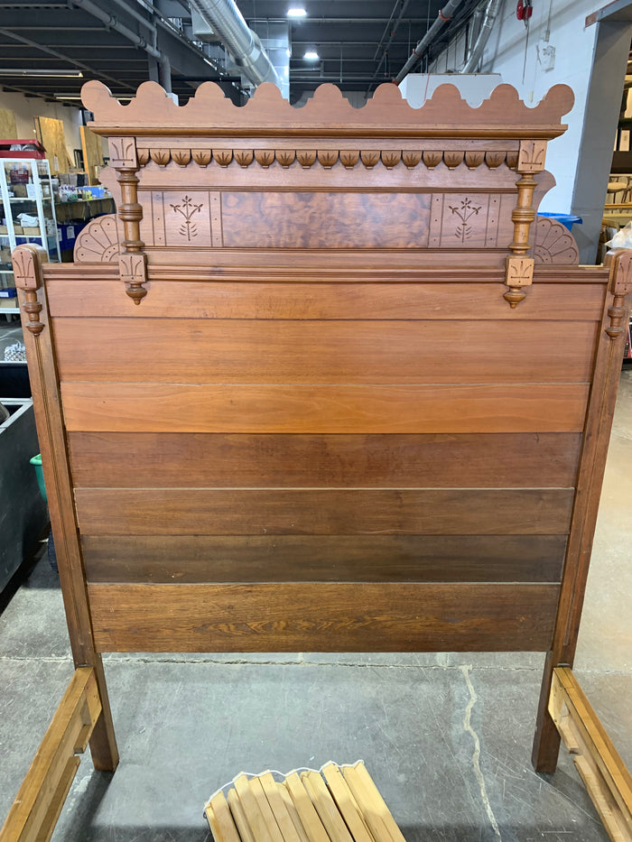 Vintage Bavarian Full Bed