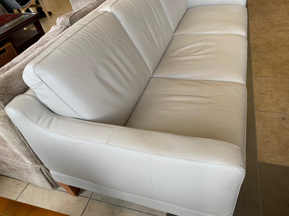 Natuzzi Editions Top Grain Leather Sofa in Neutral Ivory