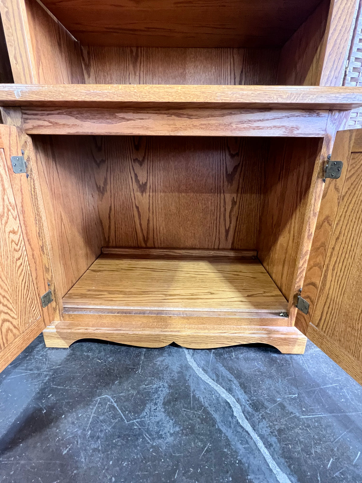 Oakwood Bookcase